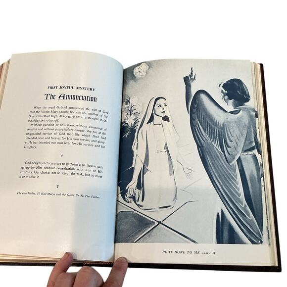 Holy Bible Catholic Action Addition Goodwill Brown Gold MCM 1953 50s Illustrated - Picture 16 of 16